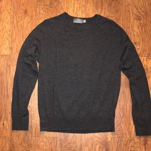 Vince charcoal gray light sweater
